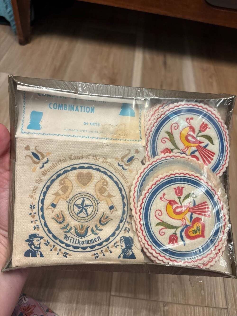 Garden Spot Gifts Pennsylvania Dutch Coaster & Napkin Set